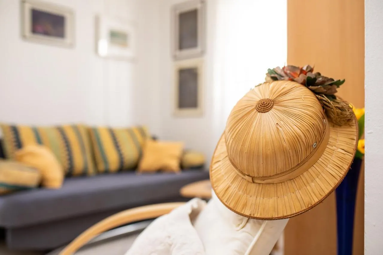Apartment Lu By El-Pi Tours Malinska Croatia